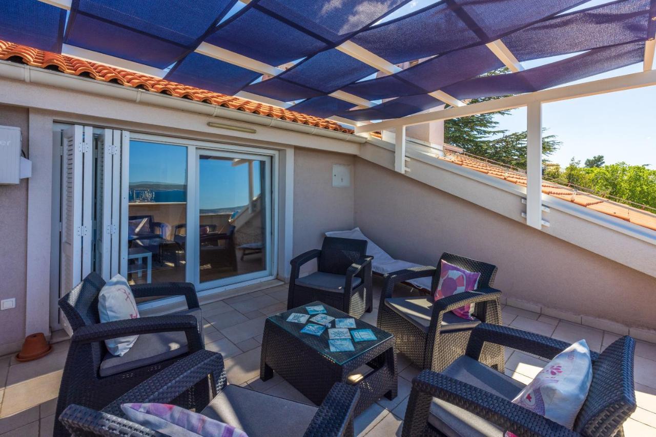 Apartments Robic Selce Exterior foto